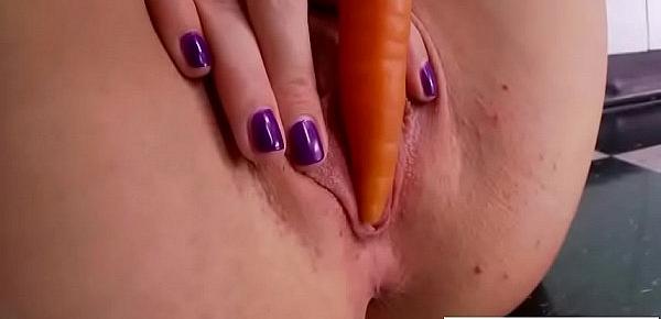  Melissa hot girl play with carrot in her wet horny vagina